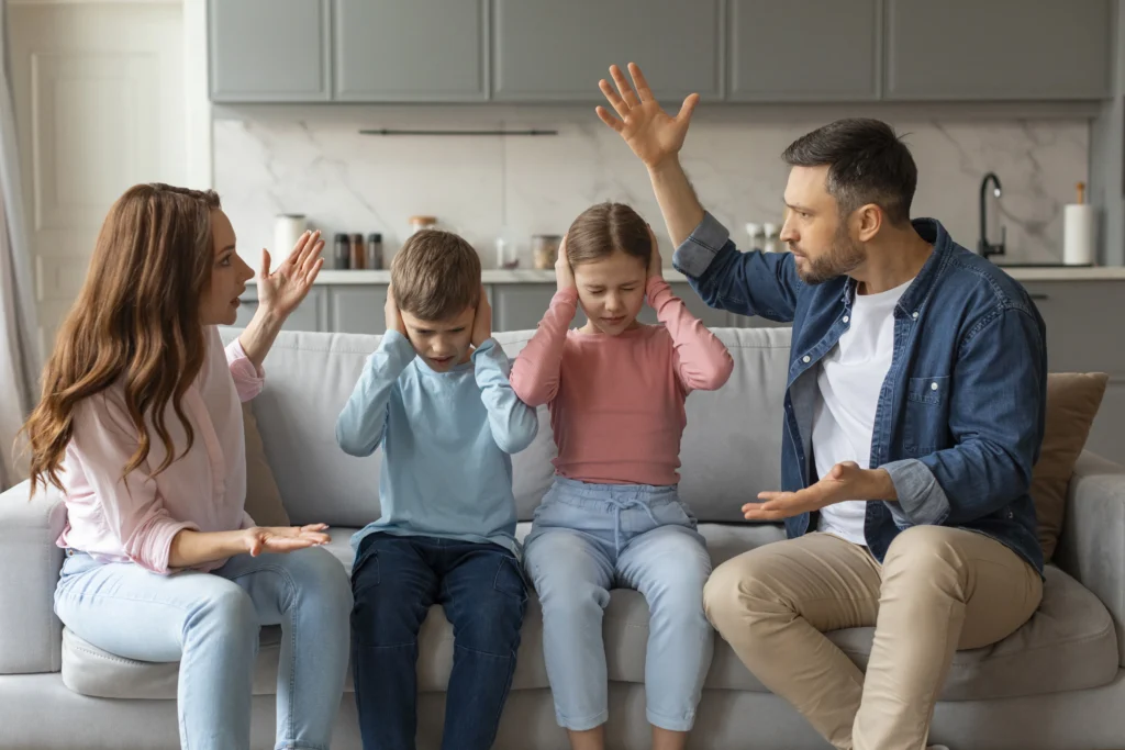 Strict Parenting vs Conscious Parenting – Which Actually Works? Research-Based Comparison
