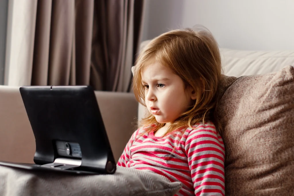 Effects of Screen Time on Child Brain Development – What Parents Need to Know